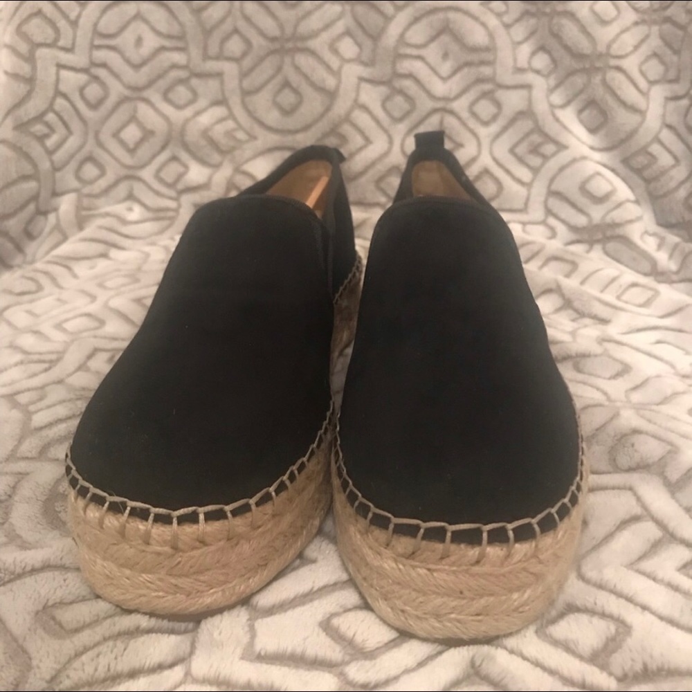 Women’s shoes